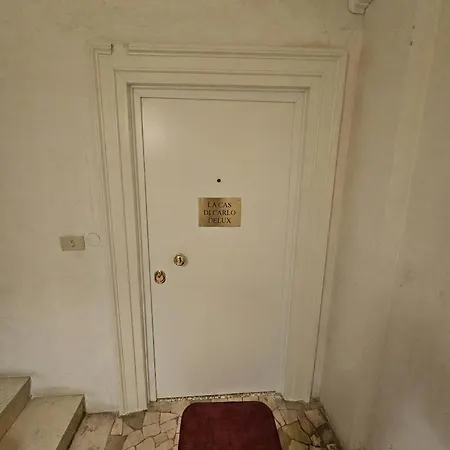 Апартаменты La Casa Di Carlo *